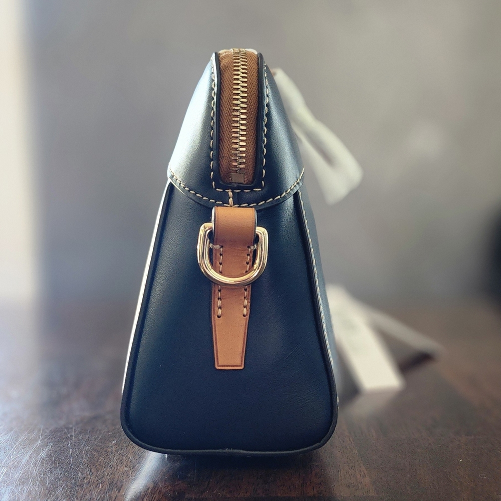 Dooney & Bourke Cameron Navy Wexford Leather Crossbody- BWXFD1075 MDBS - Picture 2 of 6